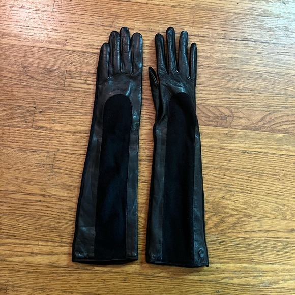 Black Long Gloves - Picture 1 of 4